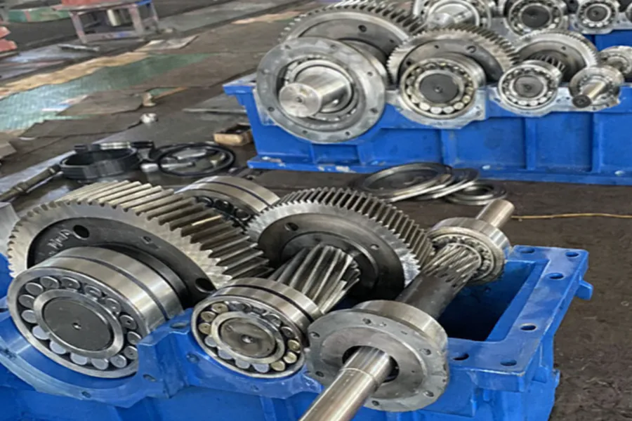 Agricultural gearbox product workshop view